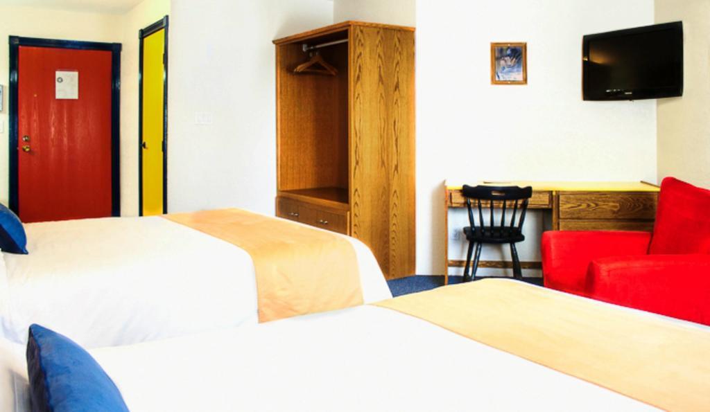 The Bulldog Hotel Сілвер-Стар Екстер'єр фото