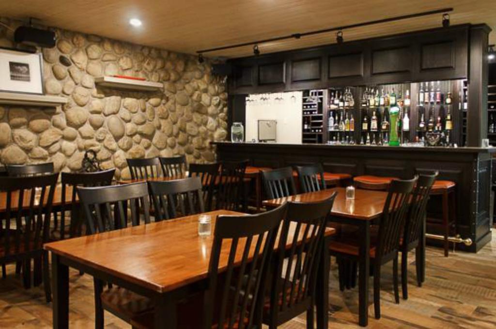 The Bulldog Hotel Сілвер-Стар Екстер'єр фото